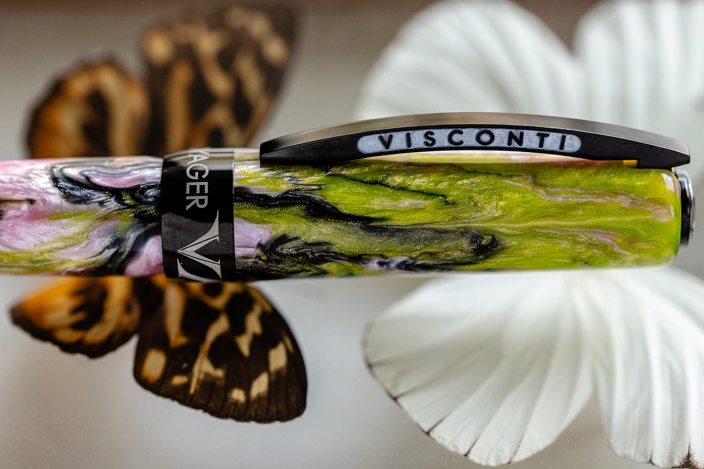 Visconti Voyager Mariposa Malachite Fountain Pen clip