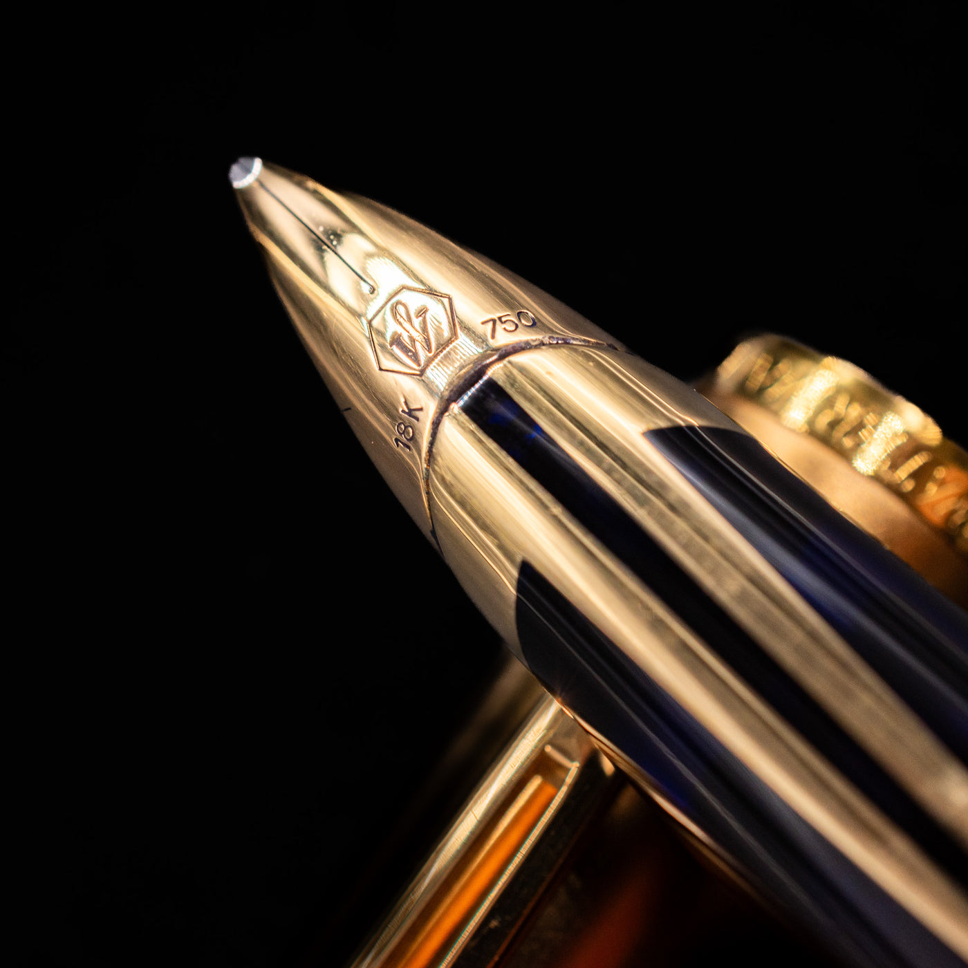 A macro shot of the nib with its intricate detailing and logo engraving for the Waterman Edson Sapphire Fountain Pen - Preowned.