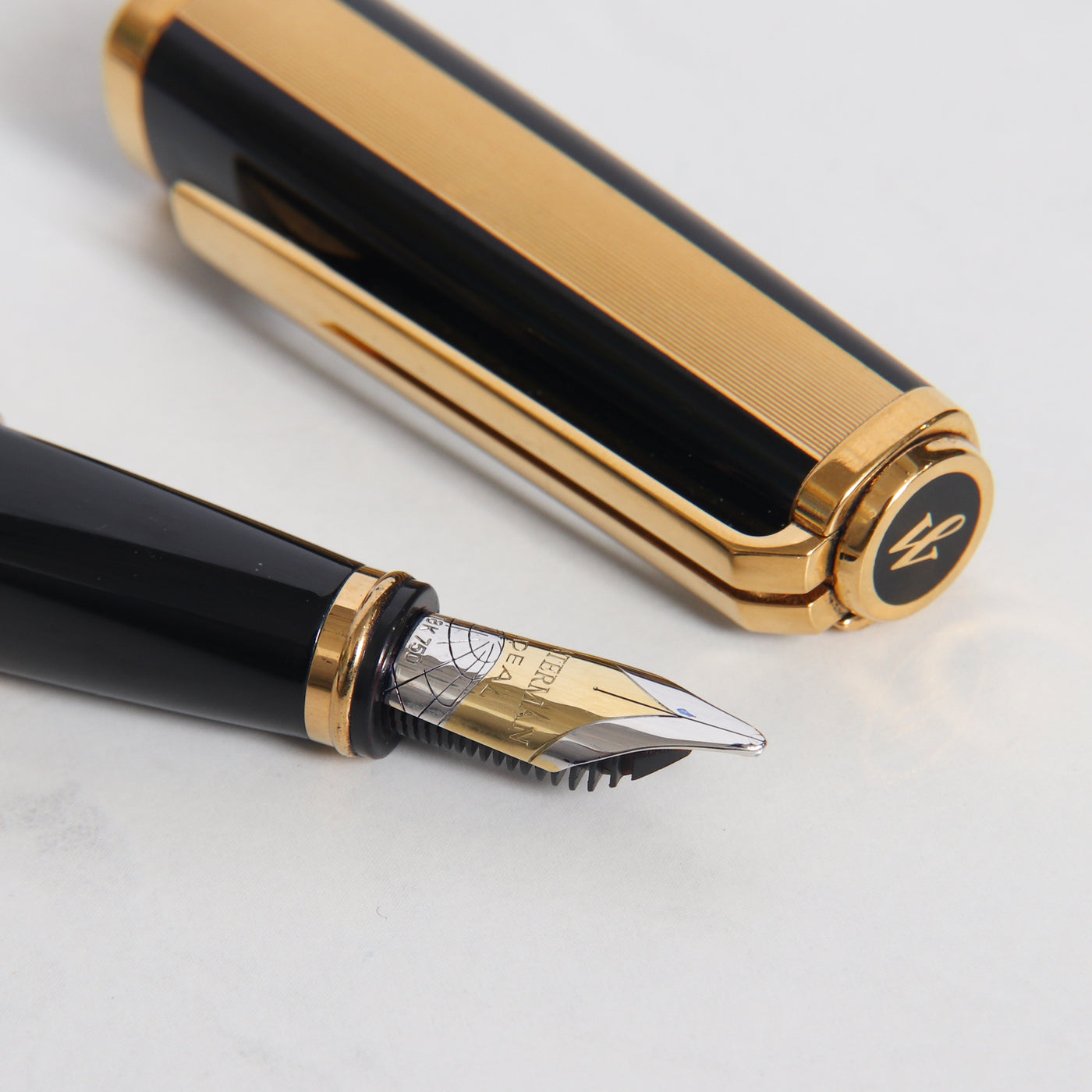 Waterman Exception Night & Day Large Fountain Pen - Preowned Nib Details