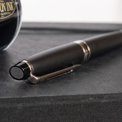 Waterman Expert Matte Black & Chrome Fountain Pen - Preowned cap top