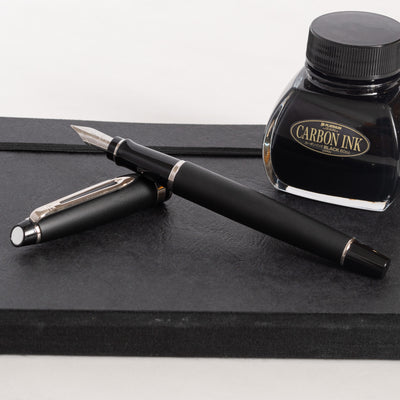 Waterman Expert Matte Black & Chrome Fountain Pen - Preowned