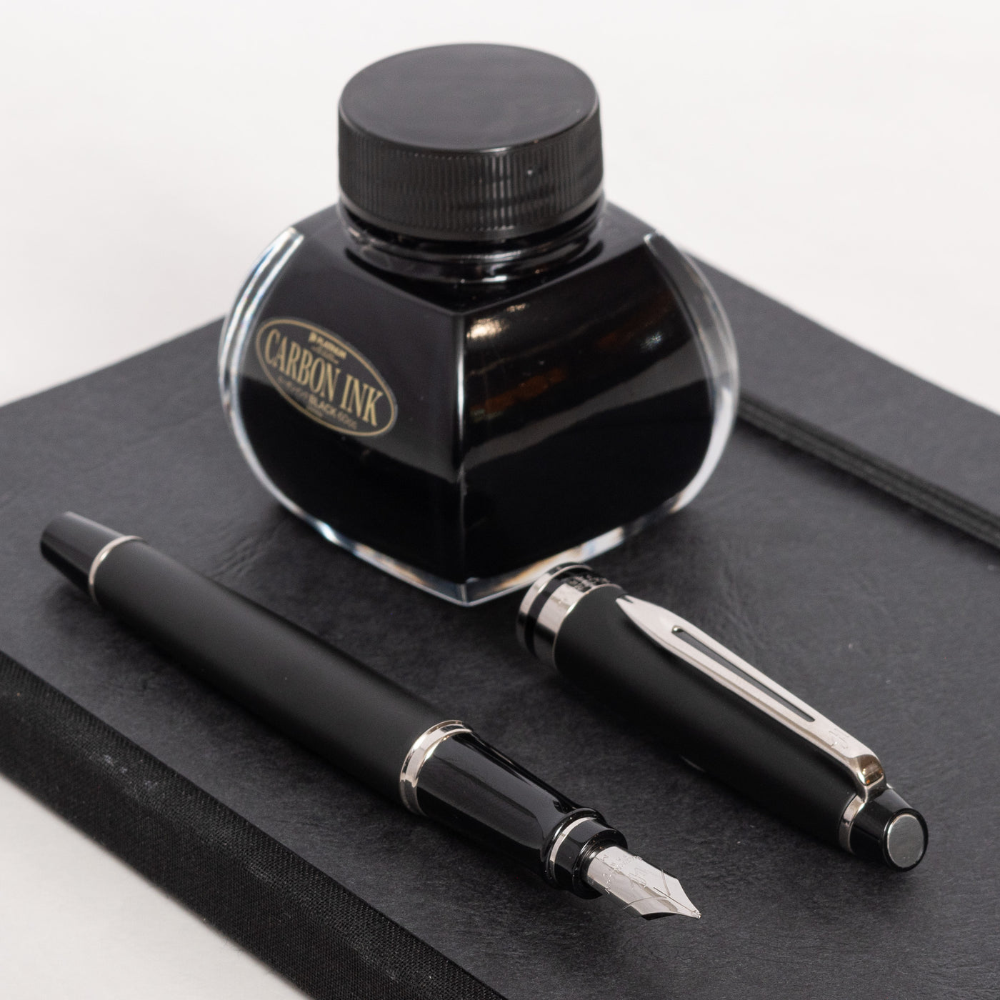 Waterman Expert Matte Black & Chrome Fountain Pen - Preowned silver trim
