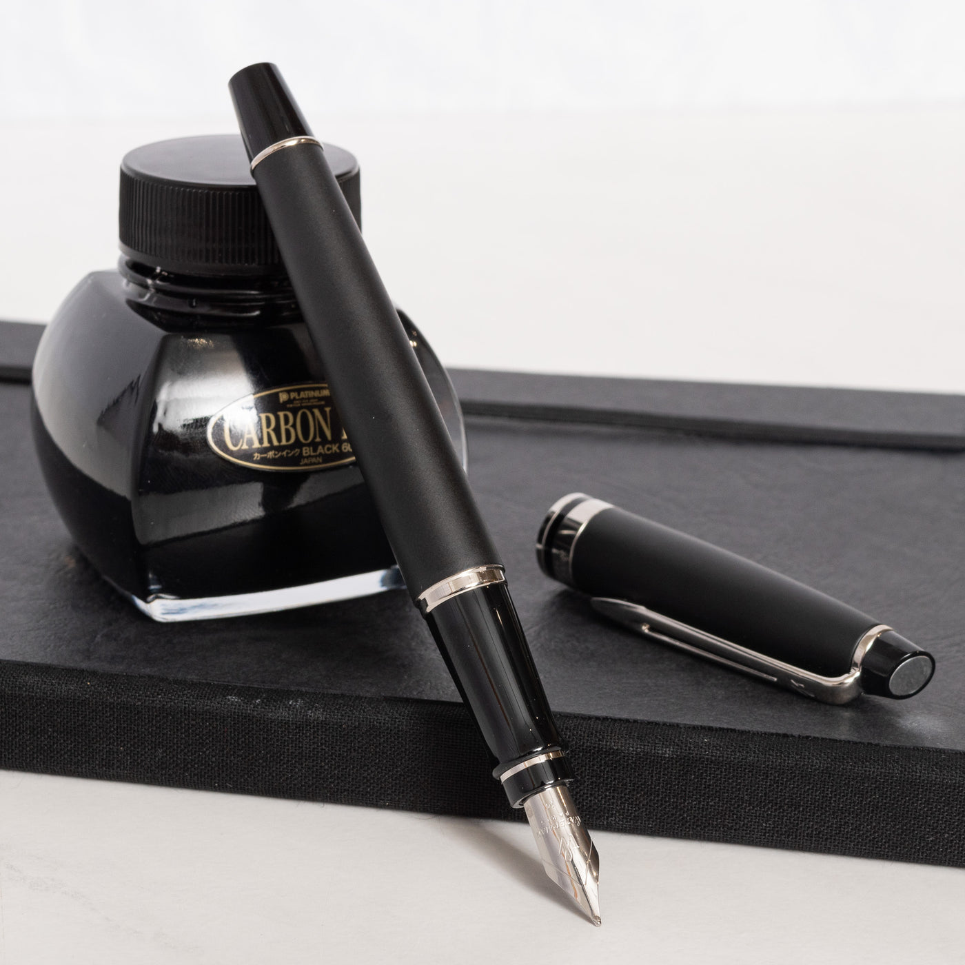 Waterman Expert Matte Black & Chrome Fountain Pen