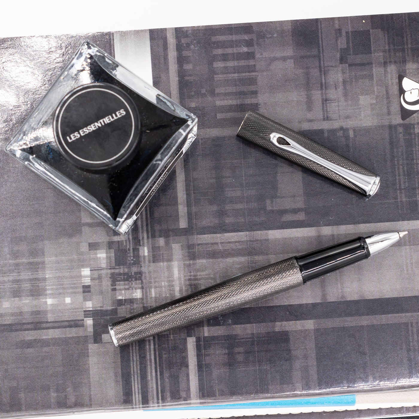Diplomat Esteem Rollerball Pen - Black Barley grey