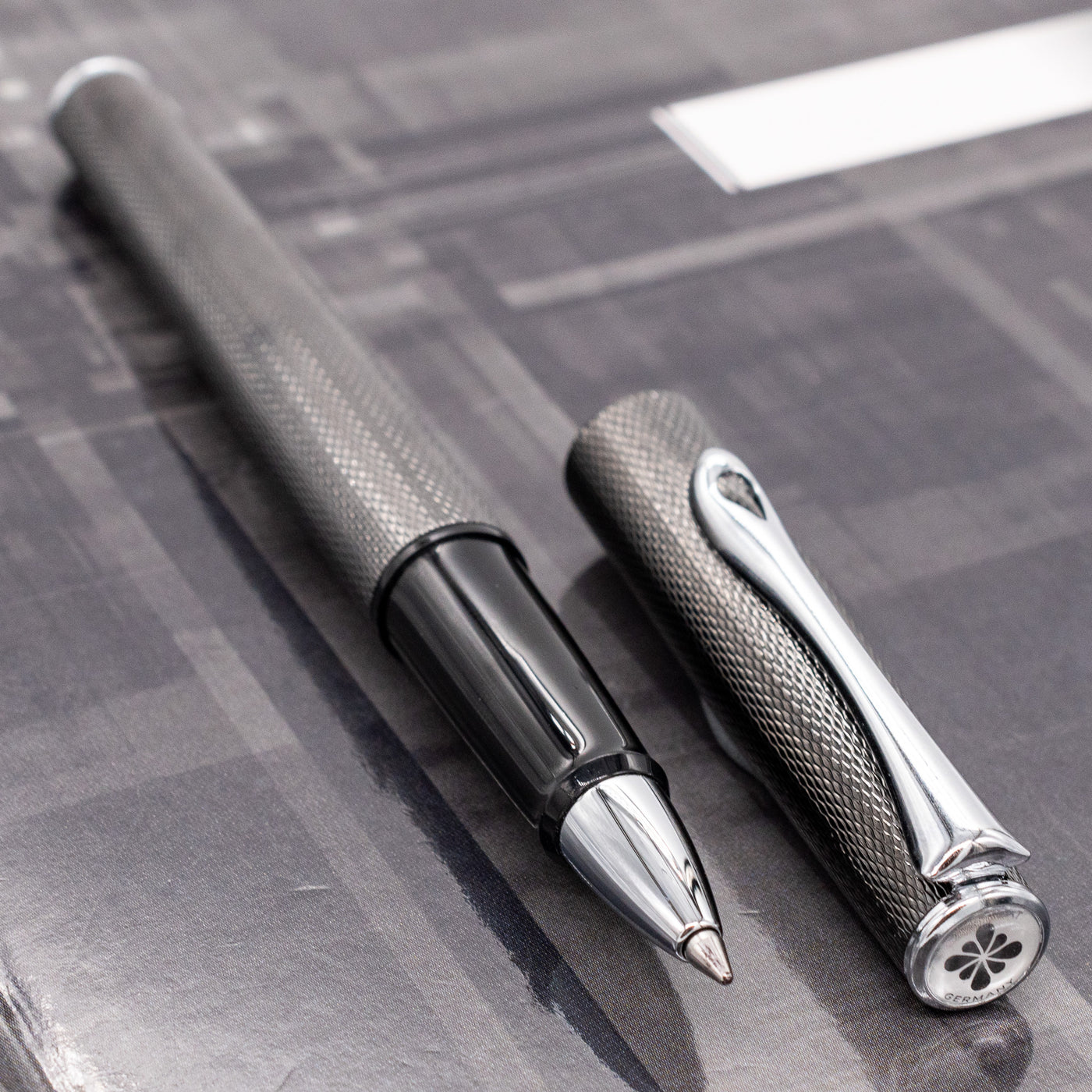 Diplomat Esteem Rollerball Pen - Black Barley uncapped
