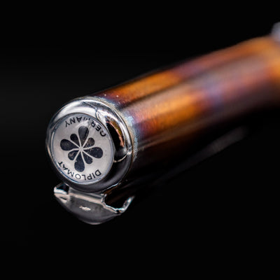 Closeup of the cap finial on the Diplomat Traveller Flame fountain pen
