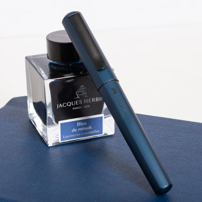 Faber-Castell Hexo Blue Fountain Pen capped