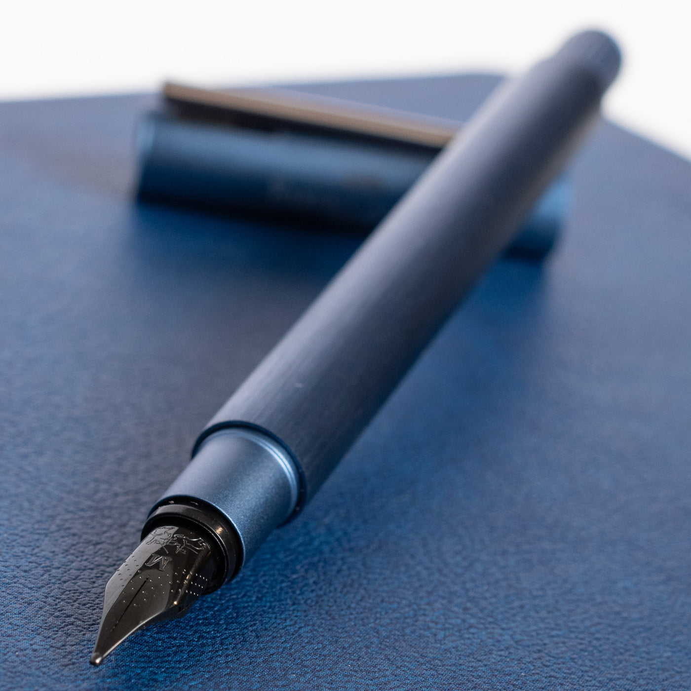 Faber-Castell NEO Slim Dark Blue Fountain Pen navy