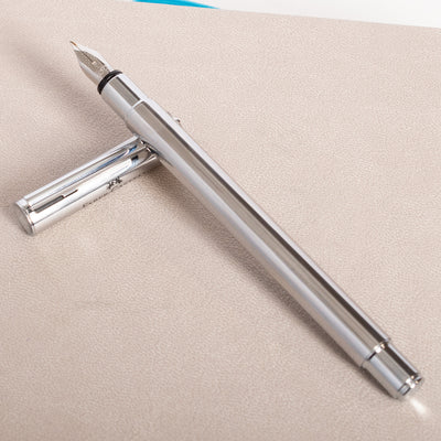 Faber-Castell NEO Slim Polished Stainless Steel Fountain Pen balanced weight