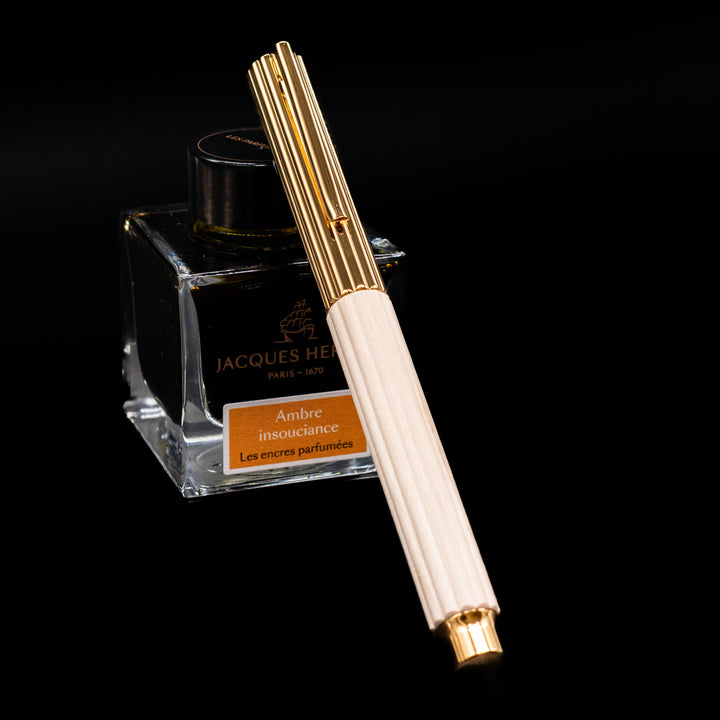 Graf von Faber-Castell Bloom Hornbeam Fountain Pen | 14k – Truphae