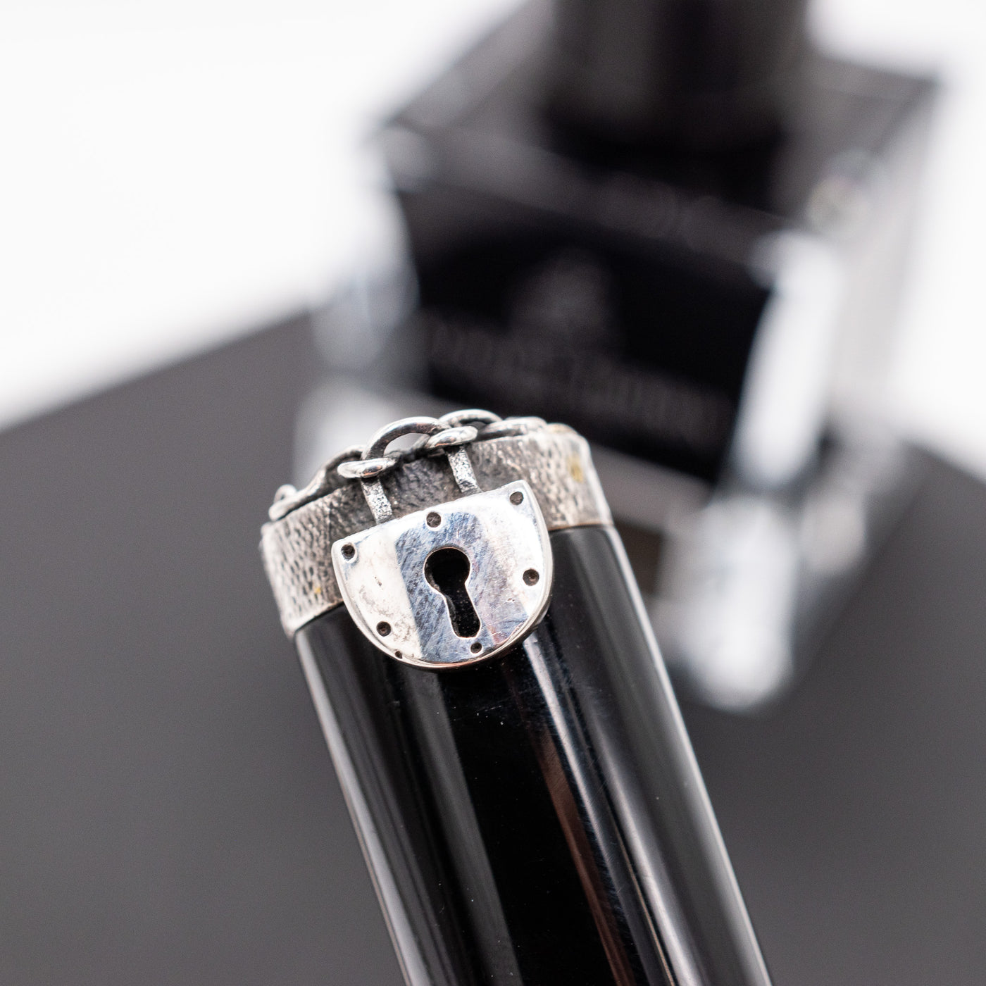 Krone Houdini Limited Edition Fountain Pen padlock