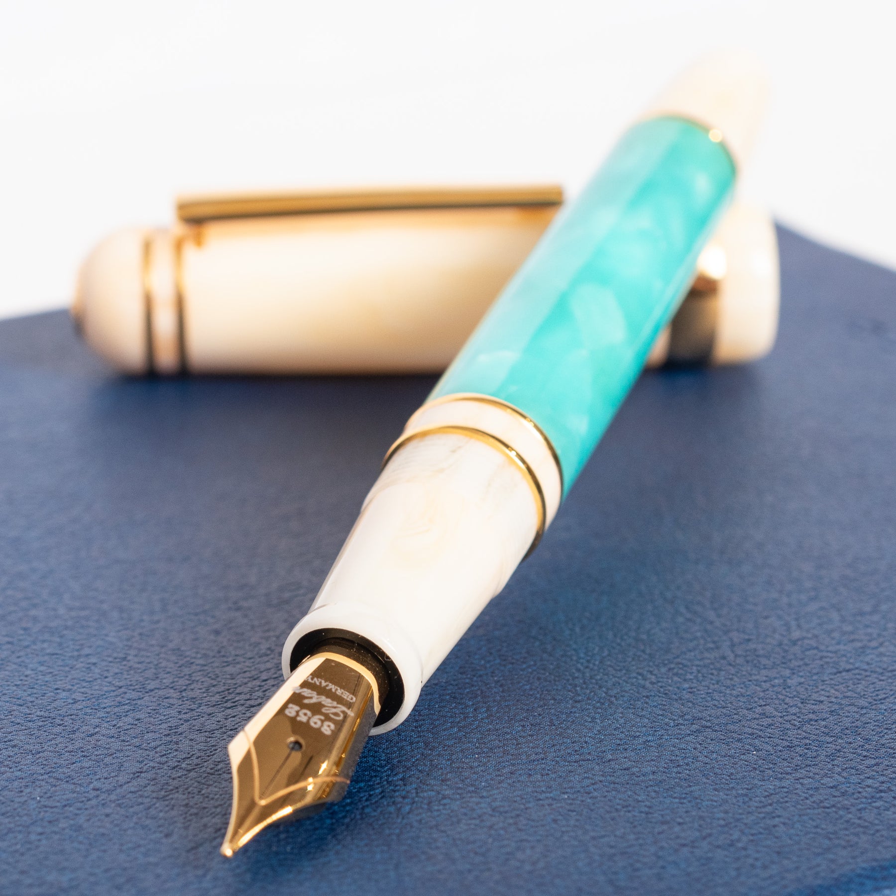 Laban 325 Fountain Pen - Aqua Lagoon – Truphae