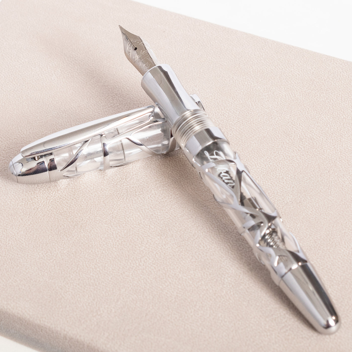 Laban Skeleton Fountain Pen - Silver transparent