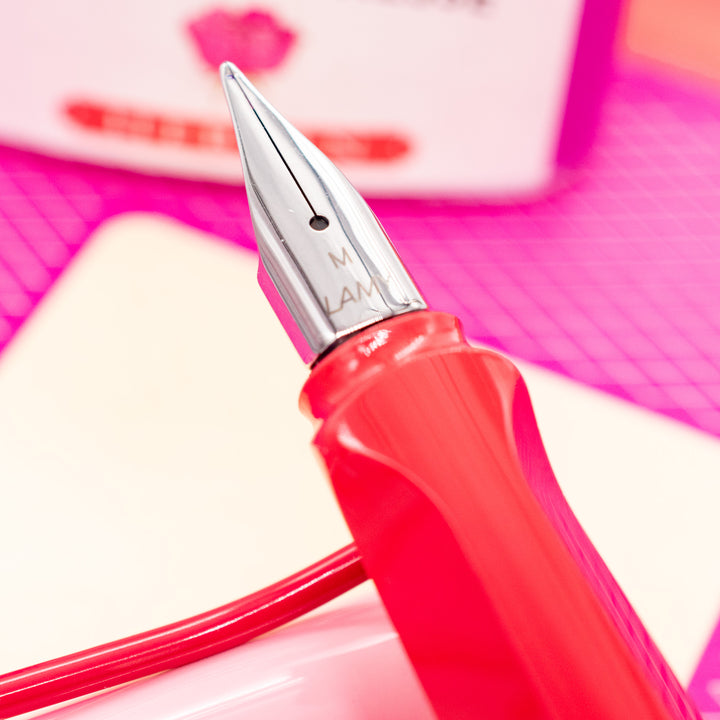 lamy サファリ　漢ニブ　チェリーブロッサム 万年筆レビュー】LAMY（ラミー）「safari（サファリ）チェリー