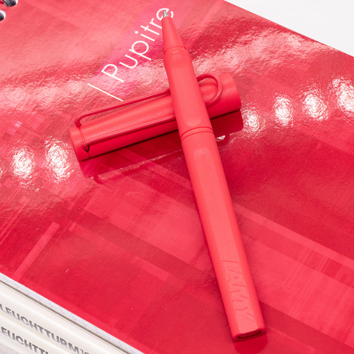 lamy-safari-sunset-coral-