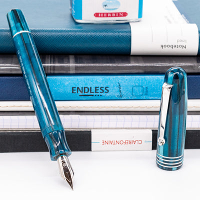 Molteni Modelo 54 Fountain Pen - Turquoise