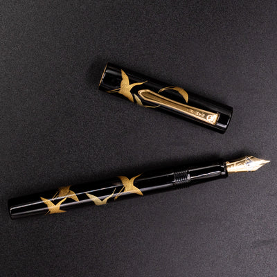 Namiki Chinkin Yukari Crane Fountain Pen black maki-e