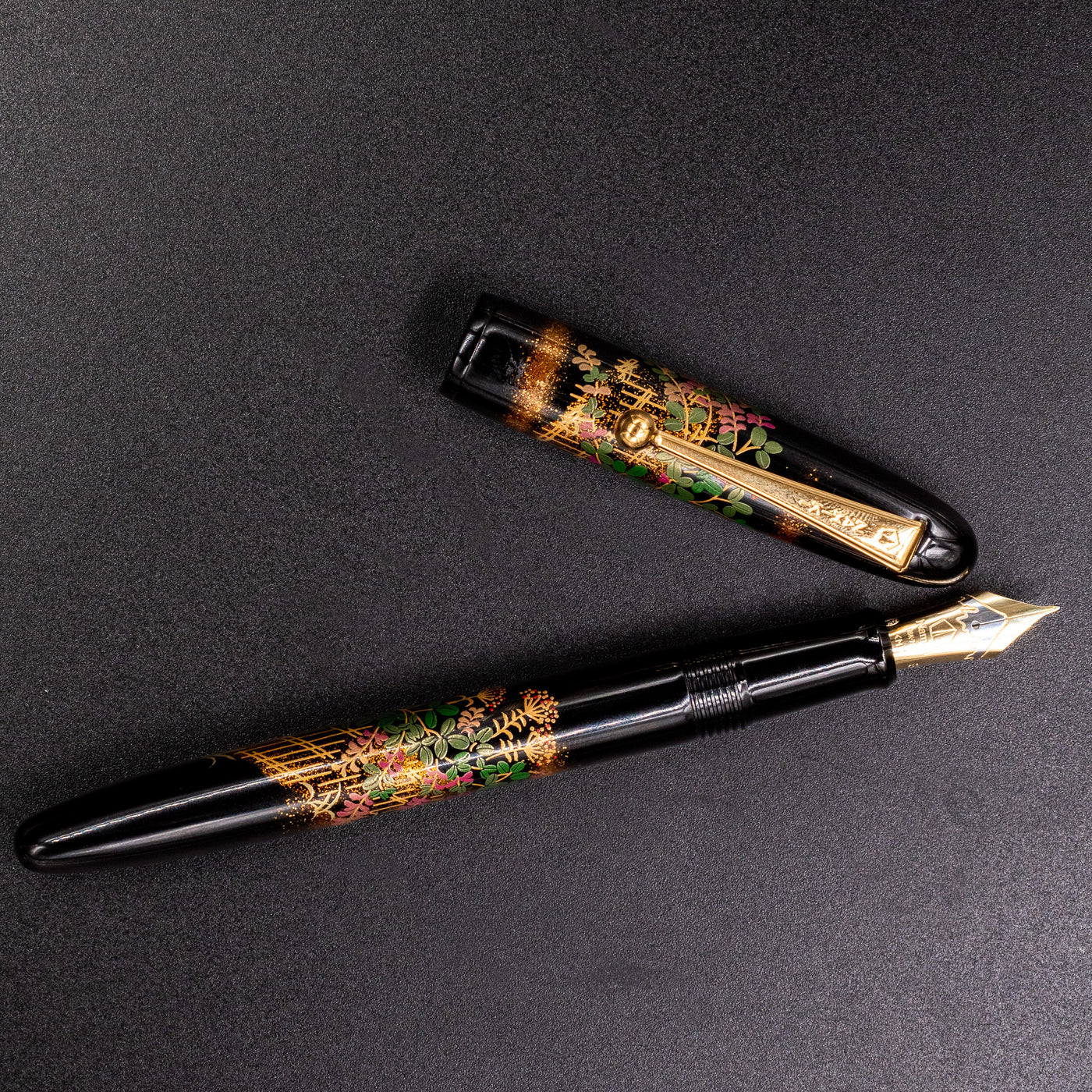 Namiki Yukari Flower Fence Fountain Pen gold trim