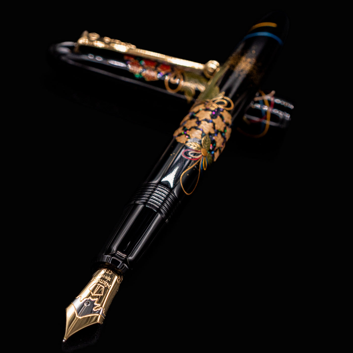Namiki Yukari Herb Decoration Fountain Pen posted next to Kyonooto ink bottle
