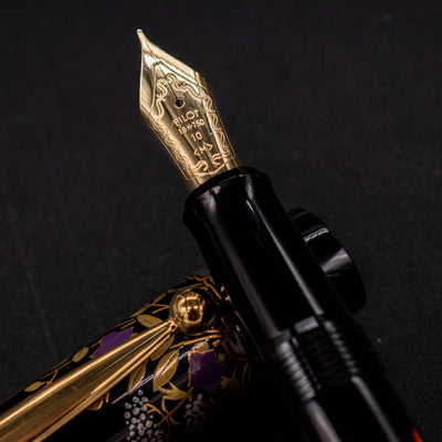 Detailed view of Namiki Yukari Zodiac Boar #10 18k gold nib - smooth Japanese writing nib