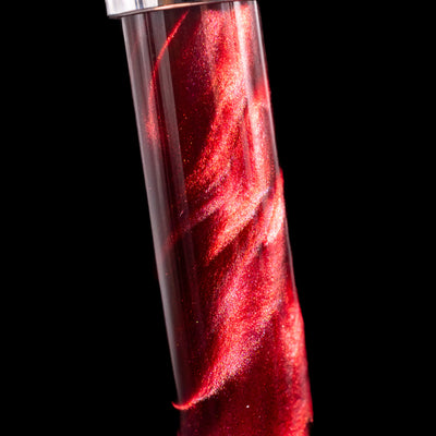 Close-up of the red marbled barrel of the Pilot Custom Heritage SE Fountain Pen