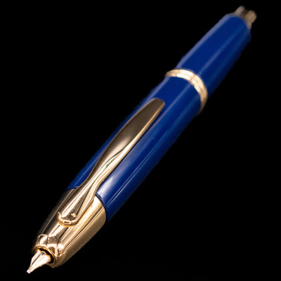 Close-up of the nib and clip of the Pilot Vanishing Point Fountain Pen in Blue with Gold Trim