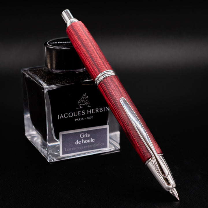 pilot-vanishing-point-red-