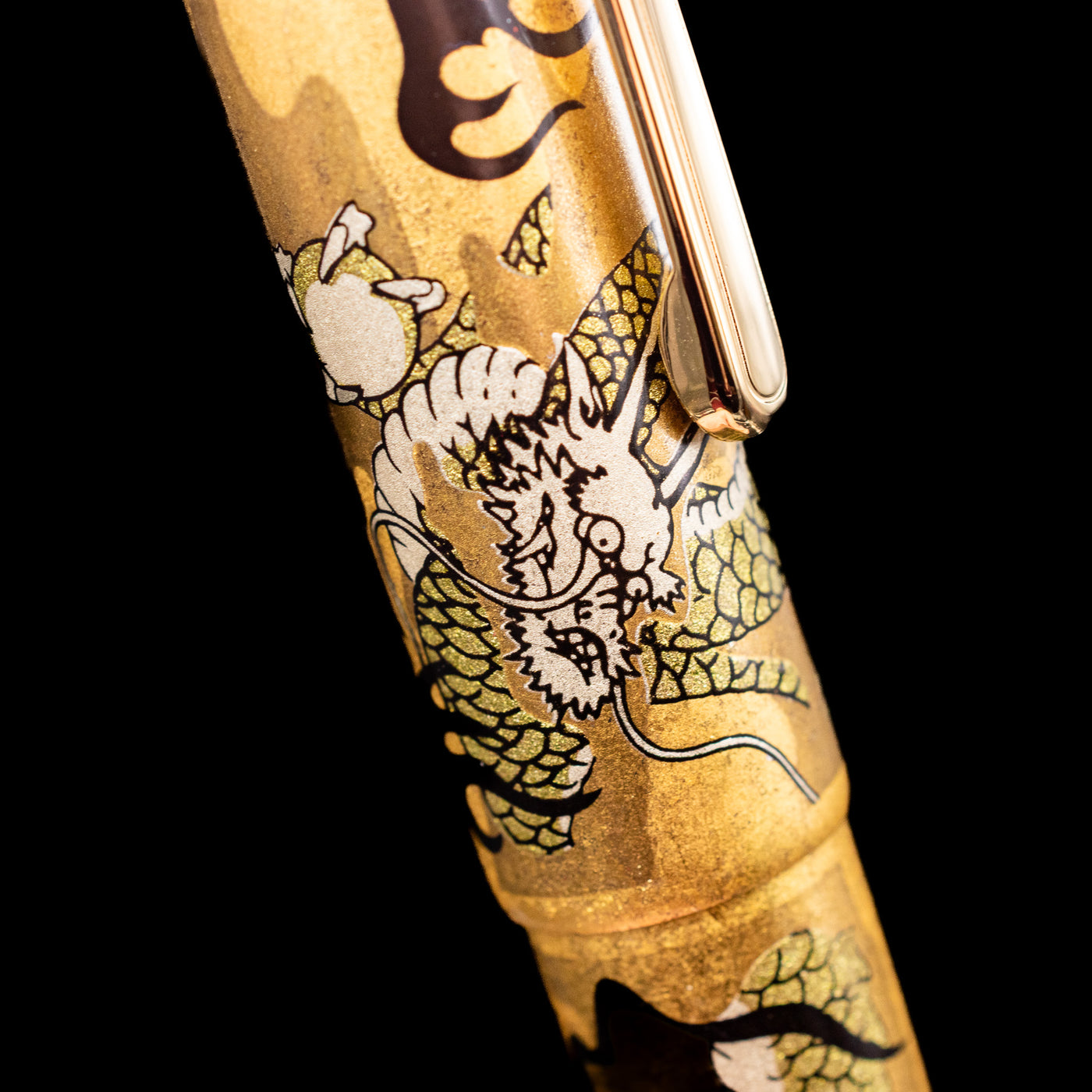Platinum 3776 Century Kanazawa Haku Ascending Dragon – Truphae