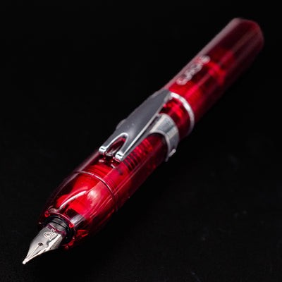 Angled close-up of the Platinum Curidas Fountain Pen in Gran Red with chrome clip