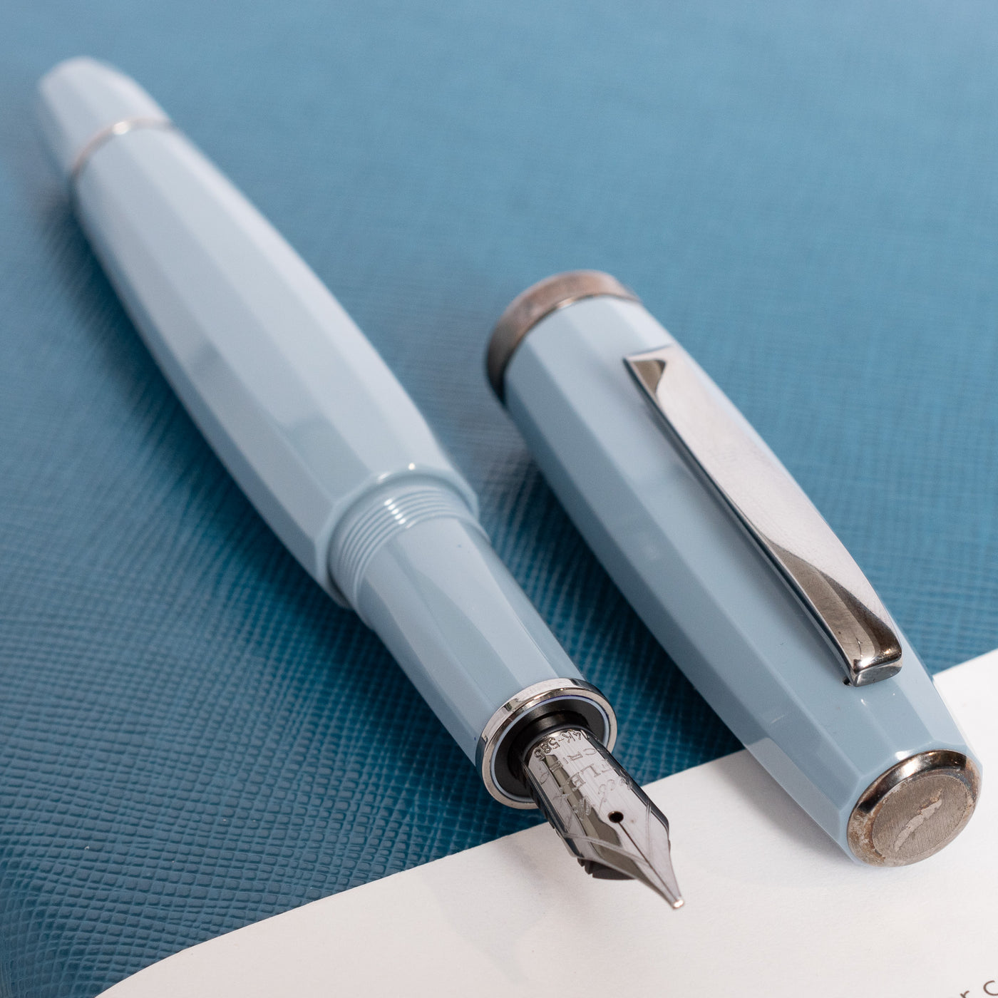 Scribo Feel Blue-Grey Fountain Pen resin