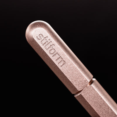 Stilform ARC Gel Pen Rose Moon Aluminum - closeup of Stilform logo on barrel