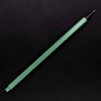 Stilform FLOW Rollerball Pen Aurora Green - full overhead view