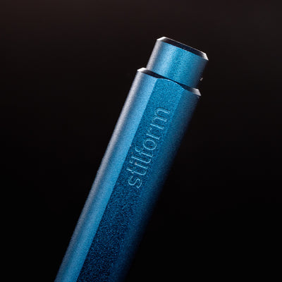 Stilform FLOW Rollerball Pen Night Sky Aluminum - closeup of Stilform logo on barrel