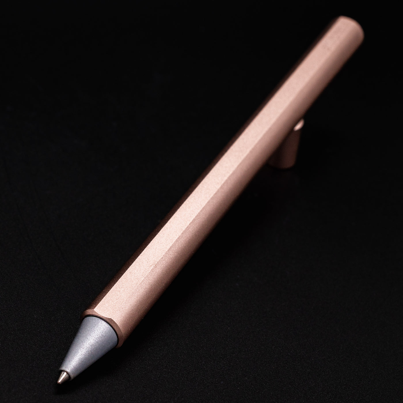 Stilform FLOW Rollerball Pen Rose Moon Aluminum - closeup of rollerball tip angled at camera