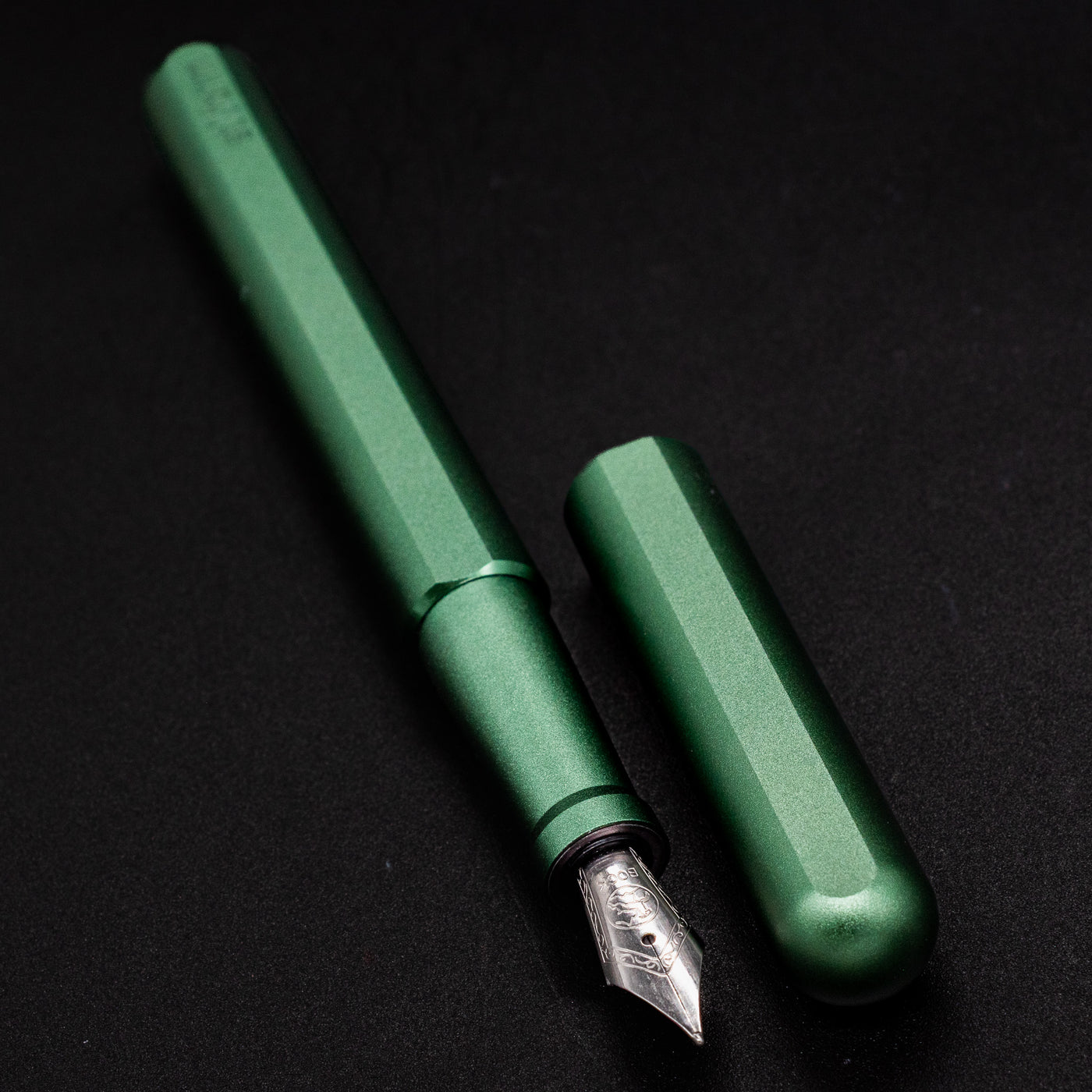 Stilform INK Fountain Pen Aurora Green – uncapped angled view from overhead