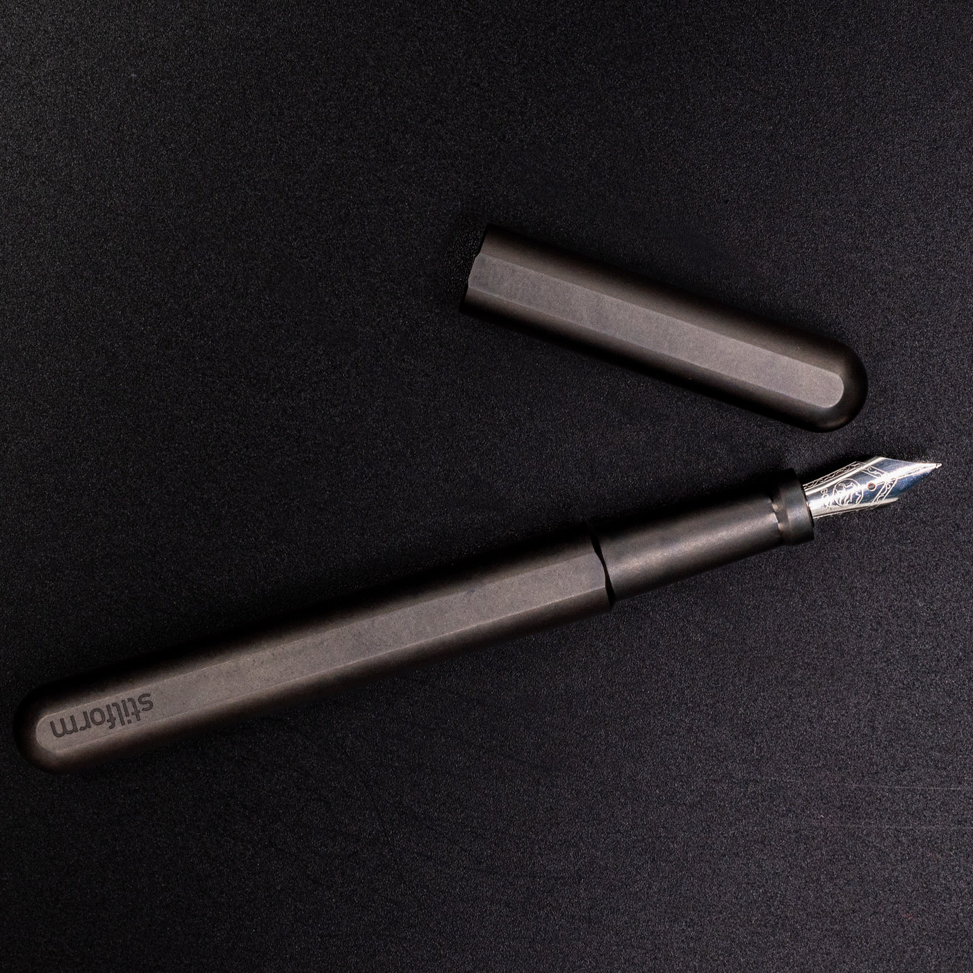 Stilform INK Fountain Pen Titanium Matte – full overhead view, uncapped