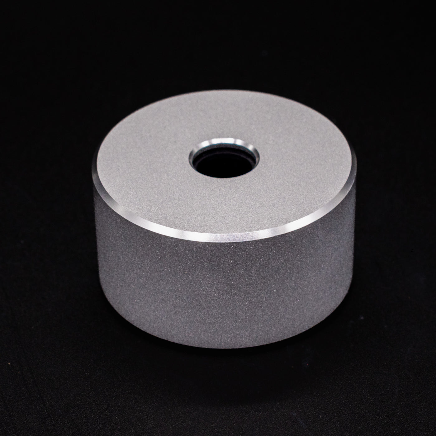 Stilform Magnetic Pen base Star Silver - closeup side angle view