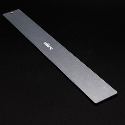 Stilform Ruller Comet Grey Aluminum - underside view of ruler