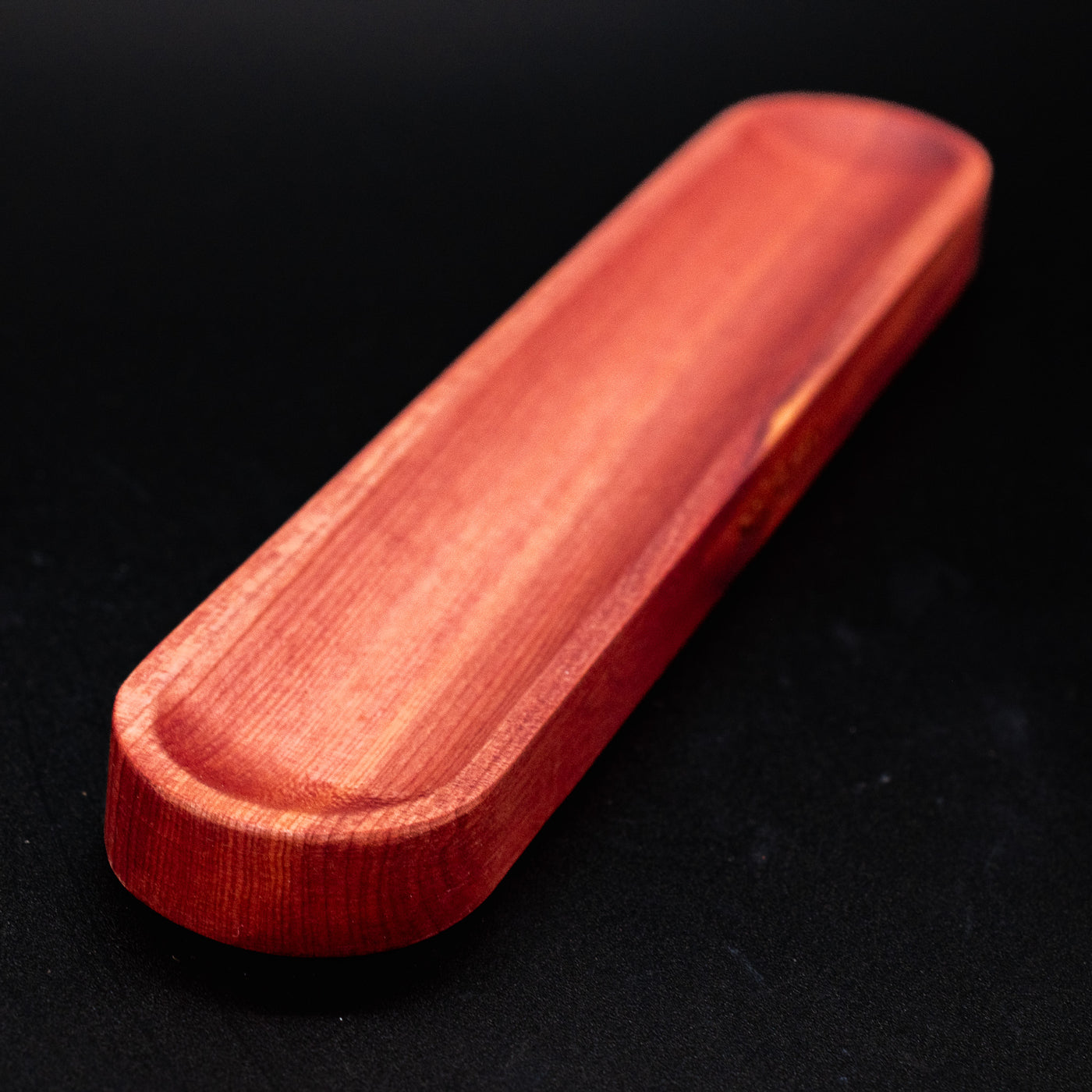 Stilform Wooden Pen Holder Cedar - long angle perspective