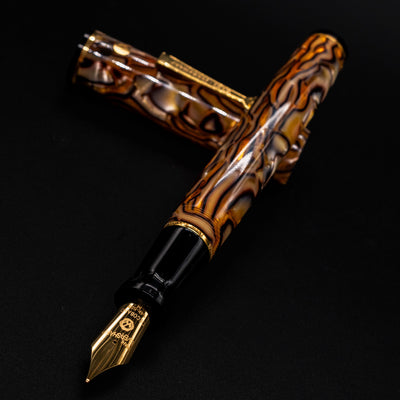 Angled shot of the Wahl Eversharp Decoband Fountain Pen - Cracked Ice with gold nib