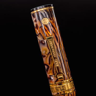 Detailed close-up of the Wahl Eversharp Decoband Cracked Ice cap with engraved clip