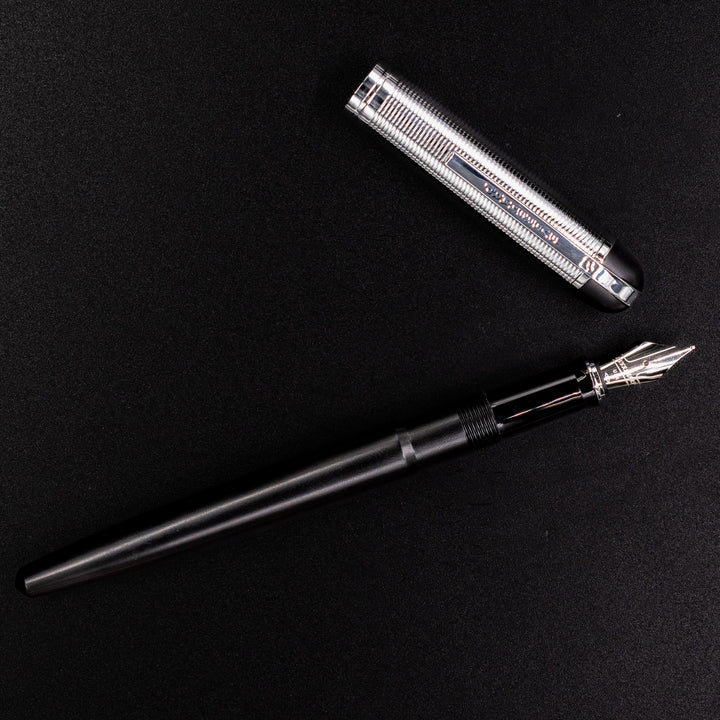 Wahl Eversharp Skyline Fountain Pen - Black & Chrome – Truphae