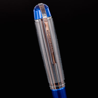 Close-up of the Wahl Eversharp Skyline Fountain Pen cap in Blue & Chrome finish with engraved clip.