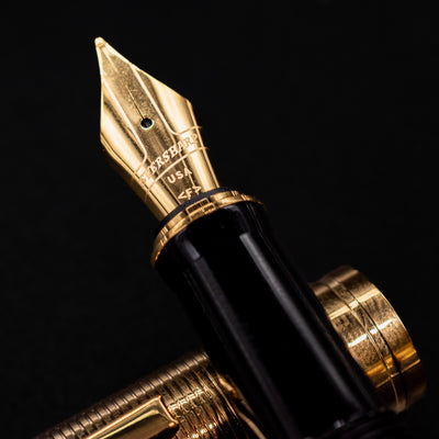 Close-up of the gold nib on the Wahl Eversharp Skyline Fountain Pen - Black & Gold showing engraved branding