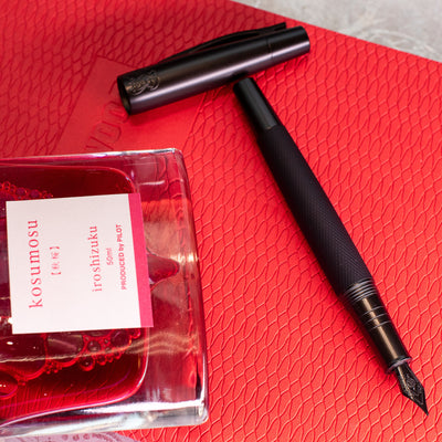 Hongdian 6013 Black Dahlia Fountain Pen