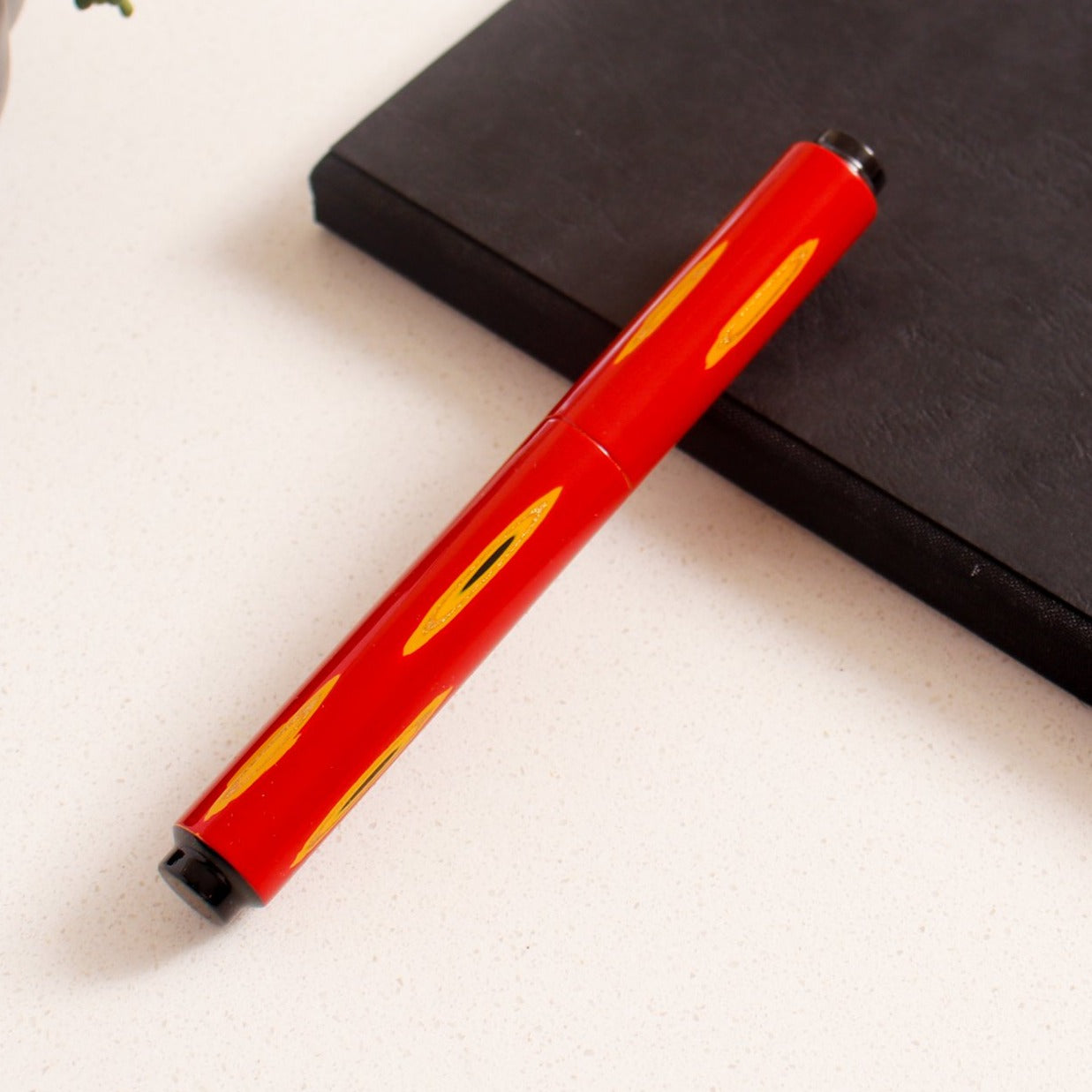 fountain pen red