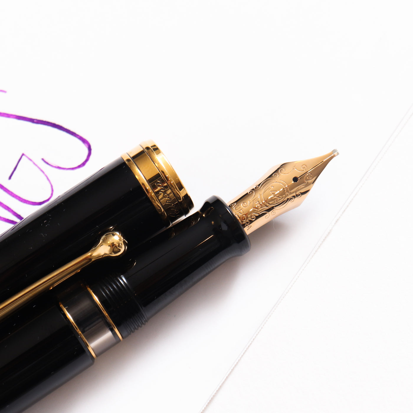 88 Black & Gold Fountain Pen