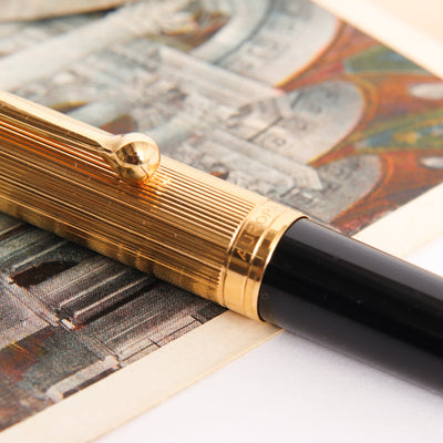 Aurora-88-Black-Resin-&-Gold-Plated-Fountain-Pen-Center-Band