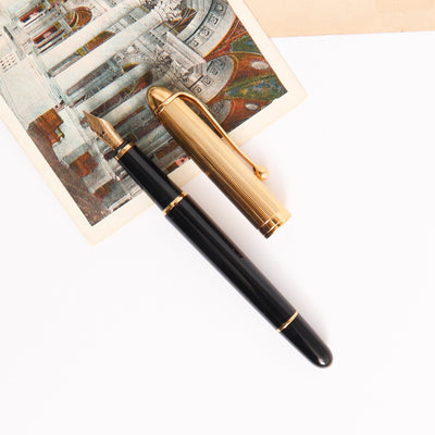 Aurora-88-Black-Resin-&-Gold-Plated-Fountain-Pen-Resin-Barrel