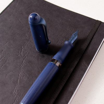 88 Blue Mamba Fountain Pen